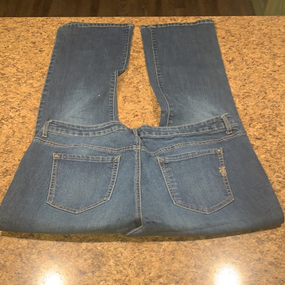 Jessica Simpson | Jeans | Euc Worn Once Jessica Simpson Rockin Curvy Boot  Jeans 2 | Poshmark